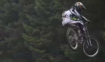 Laurie Greenland Tears up Bikepark Wales